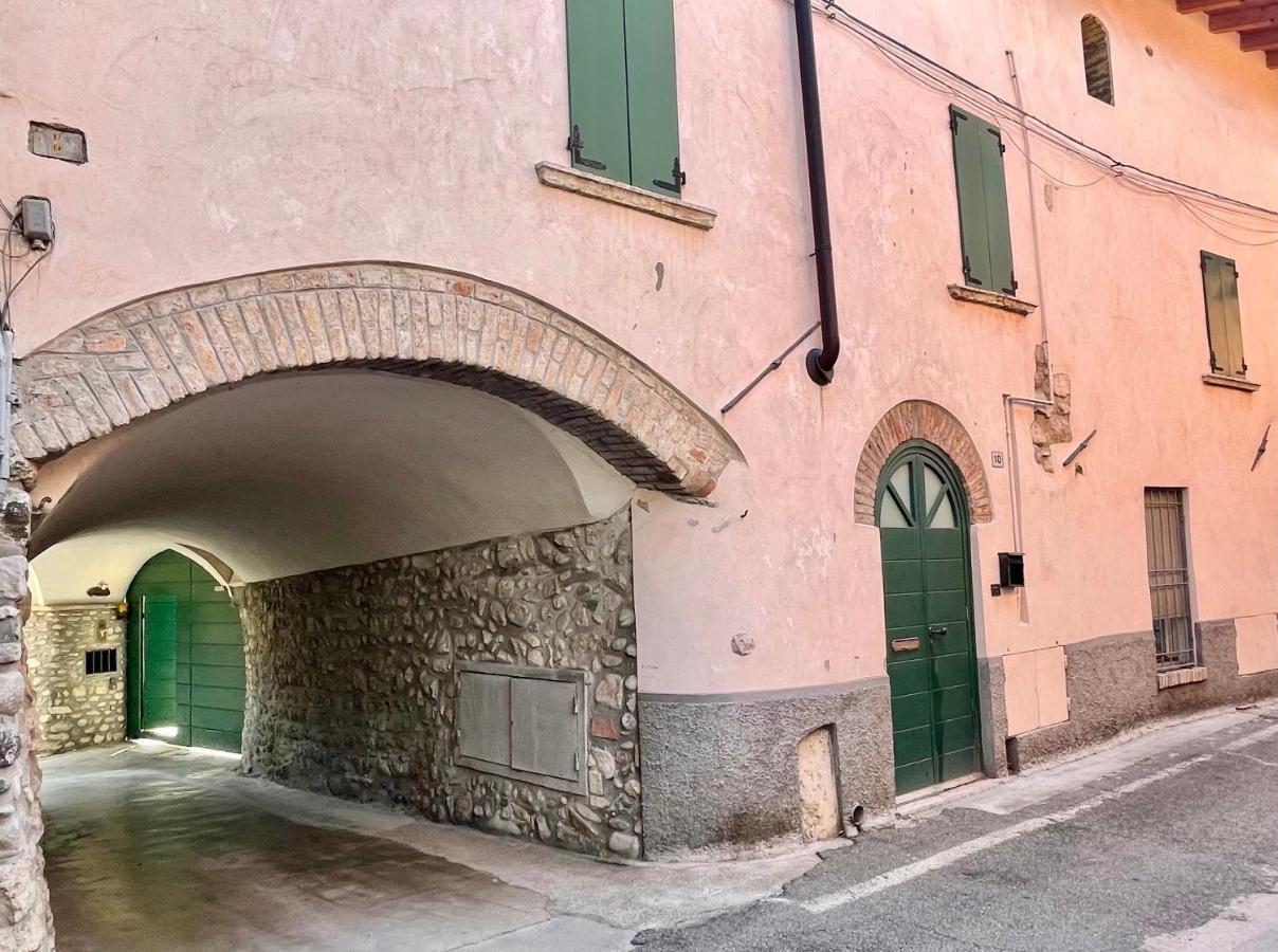 Borgo Dei Sogni Apartment San Felice del Benaco Exterior foto