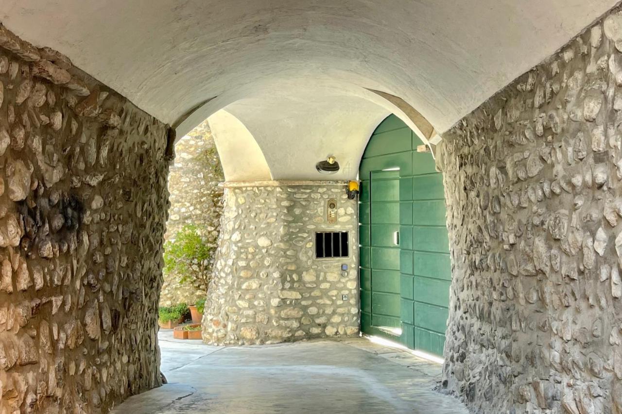Borgo Dei Sogni Apartment San Felice del Benaco Exterior foto