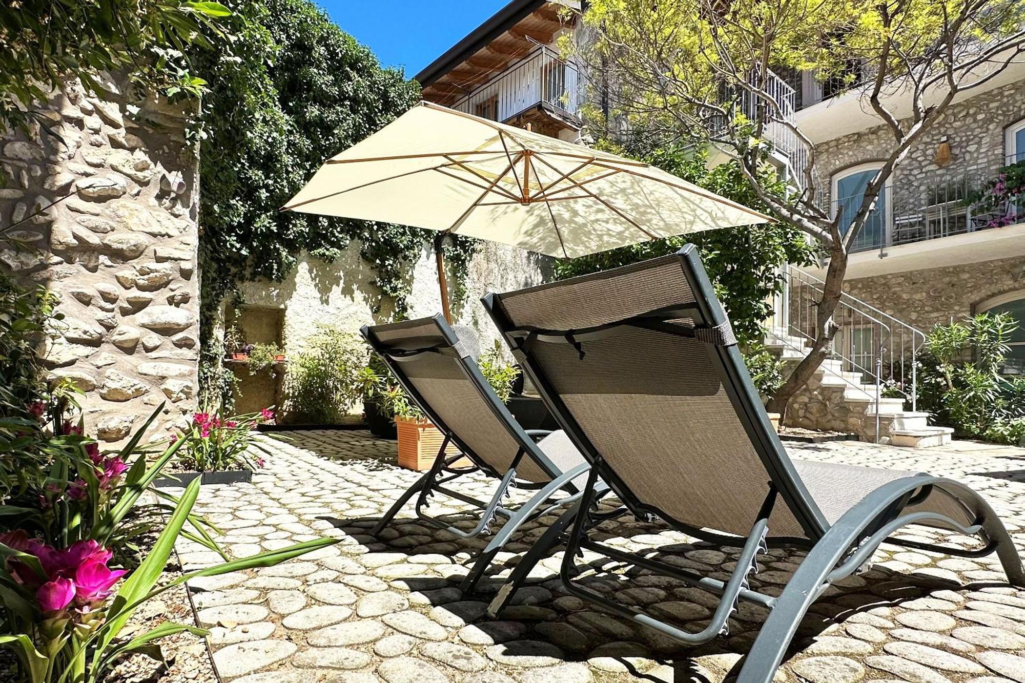 Borgo Dei Sogni Apartment San Felice del Benaco Exterior foto